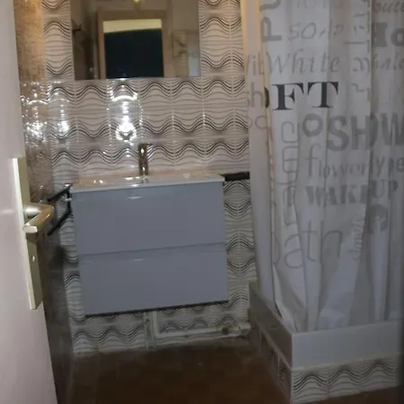 29, Heliopolis O Au Village Naturiste Apartment *