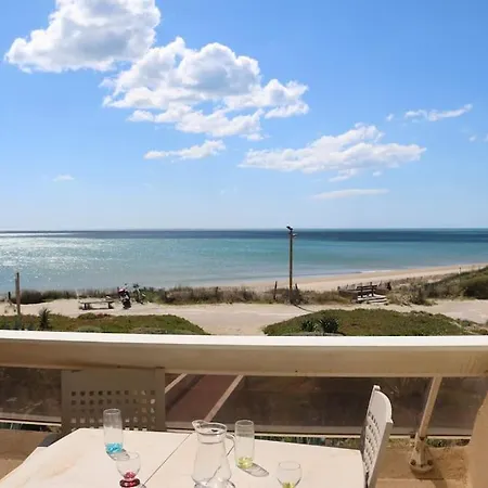 29, Heliopolis O Au Village Naturiste Apartment
