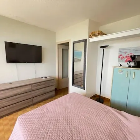 Lägenhet 29, Heliopolis O Au Village Naturiste
