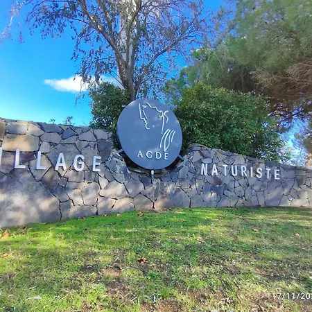 29, Heliopolis O Au Village Naturiste Daire *